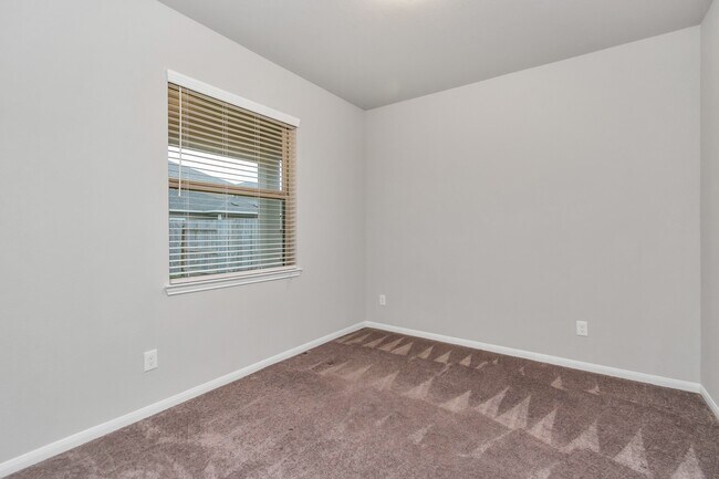 Building Photo - 4406 Low Meadow Ln
