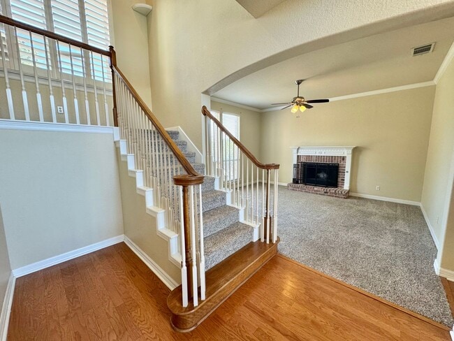 Building Photo - **APPLICATION RECEIVED** *COMING SOON* Luxurious 2-Story Home in Gated Stone Oak Community – Pool...