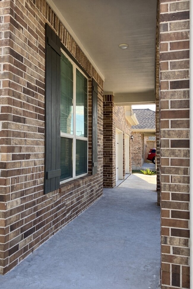 Building Photo - 10442 Eastern Bluestar Dr