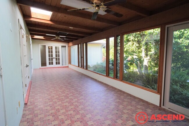 Building Photo - Stunning Home In Southwest Bakersfield!