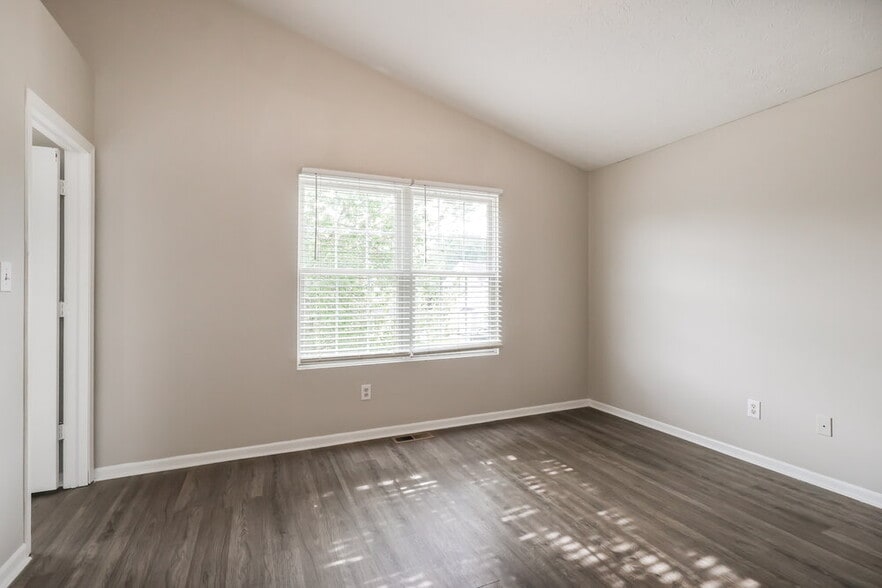 Building Photo - 6514 Hunters Creek Blvd