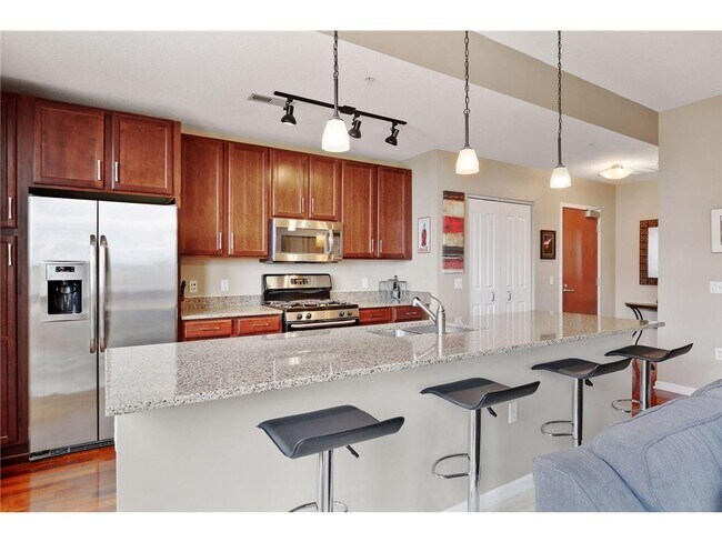 Building Photo - 4730 Park Commons Dr