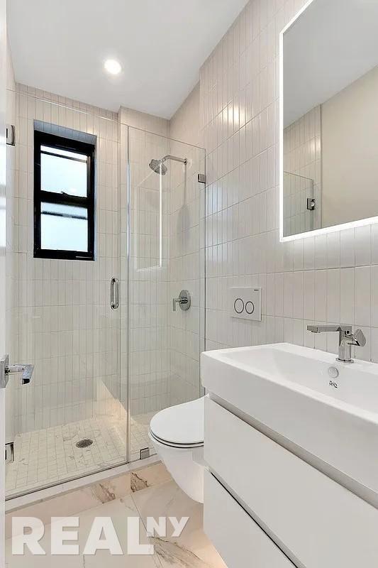 Building Photo - 19 Wyckoff St