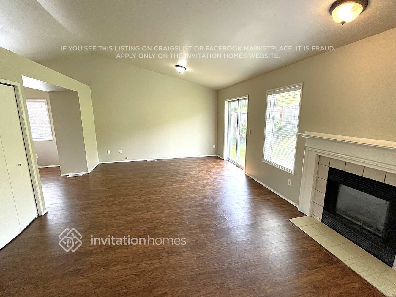 Building Photo - 5008 Norpoint Way NE