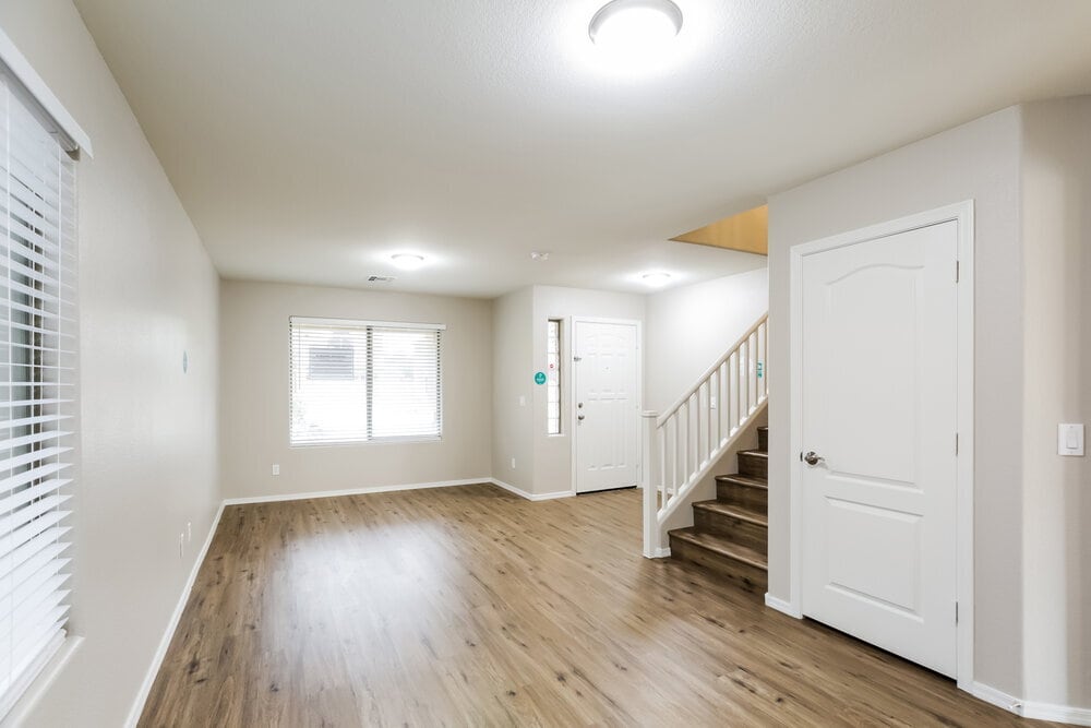 Building Photo - 2768 S 160th Ln