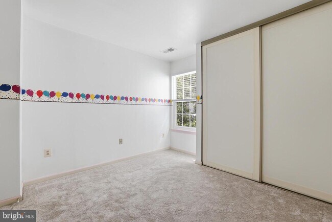 Building Photo - 2844 Yarling Ct