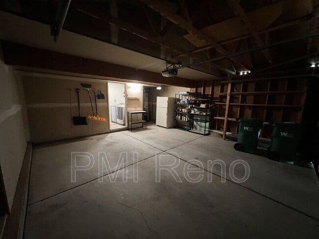 Building Photo - 1456 Canyon Creek Rd