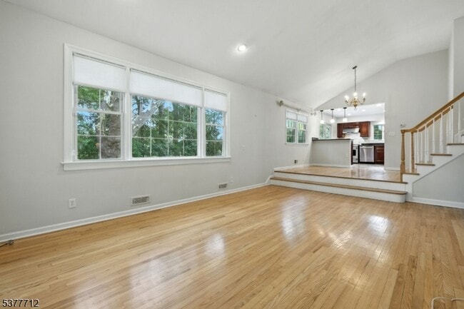 Building Photo - 49 Canoe Brook Pkwy