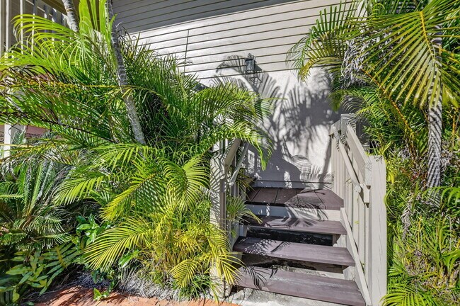 Building Photo - 7623 Cinebar Dr