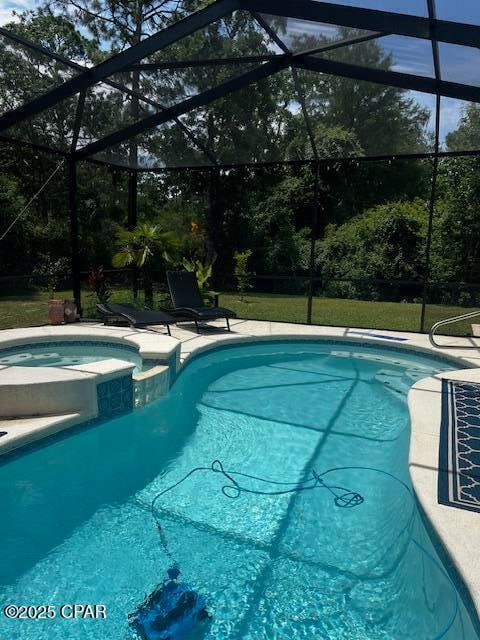 Building Photo - 136 Hombre Cir