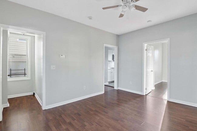 Building Photo - 35 McAdoo Ave