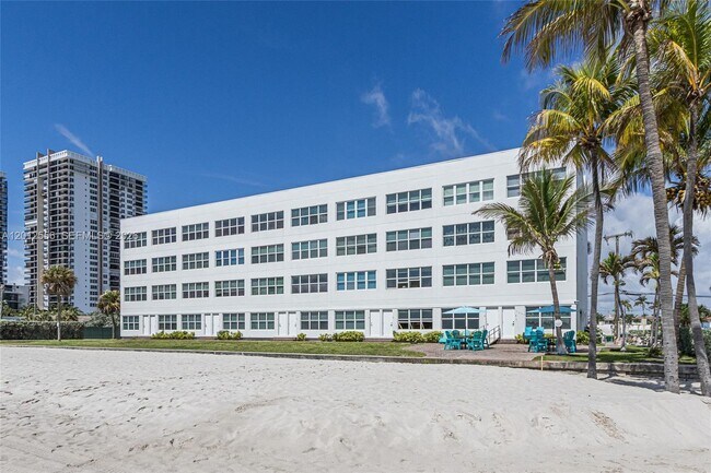 Building Photo - 1801 S Surf Rd