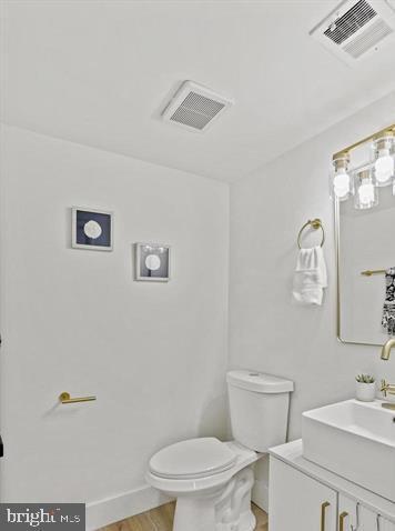 Building Photo - 10580 Cross Fox Ln