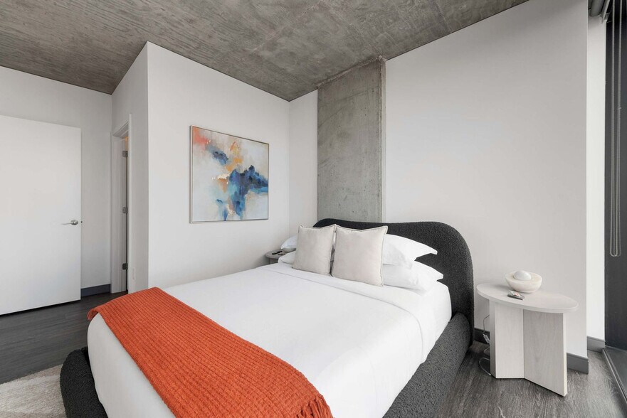 Building Photo - 1314 W Randolph St