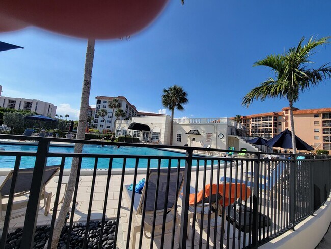 Building Photo - 2871 N Ocean Blvd