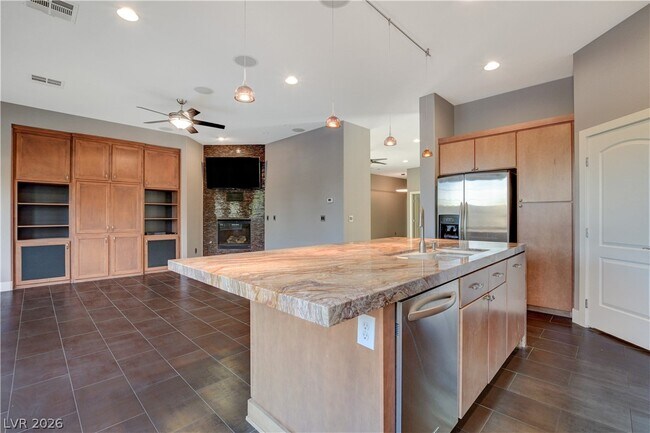 Building Photo - 9176 Worsley Park Pl