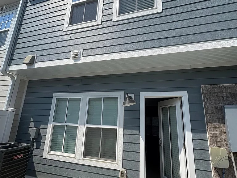 Building Photo - 2016 Cavell Ln