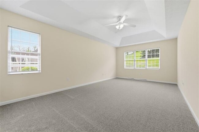 Building Photo - 223 Cottonwood Ln