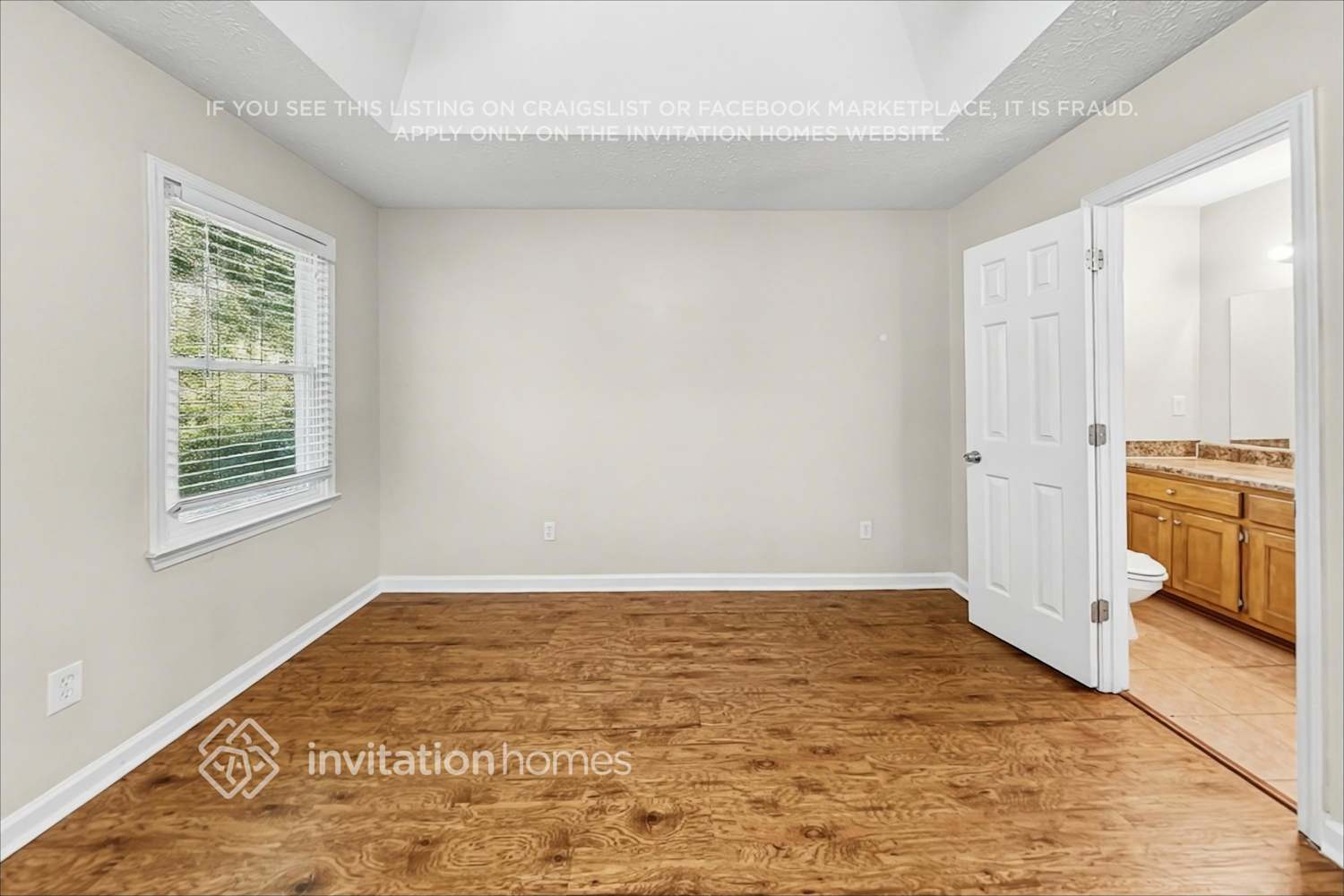 Building Photo - 730 Wilkes Dr