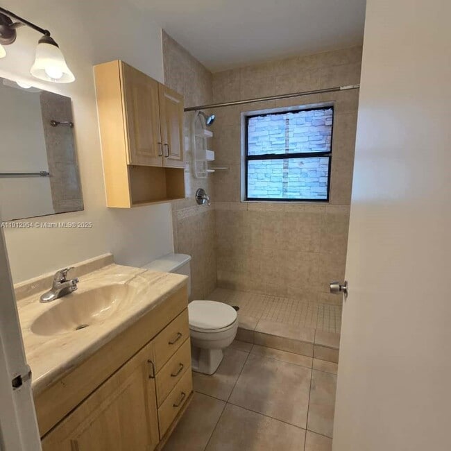 Building Photo - 15332 SW 72nd St