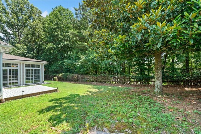Building Photo - 304 Laurel Glen Crossing