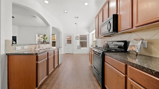 Building Photo - 6439 Brimridge Ln