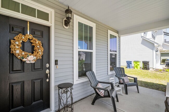 Building Photo - Holly Ridge 4 Bedroom