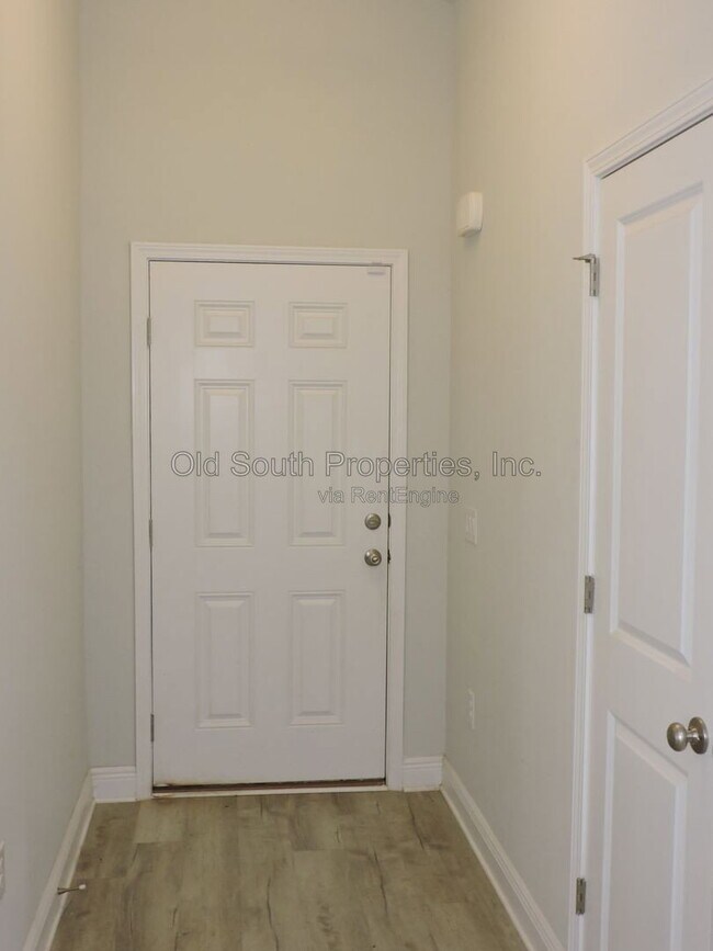 Building Photo - 4701 Muscoda St