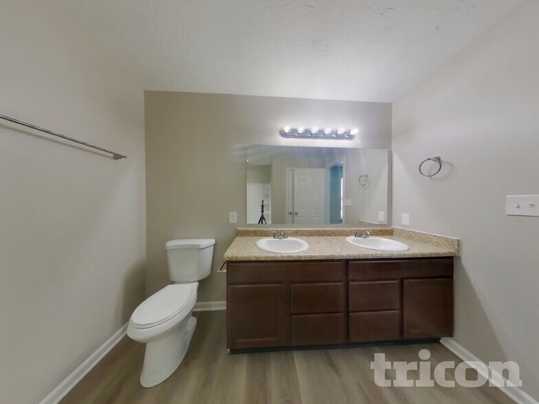 Building Photo - 7507 Brattle Dr