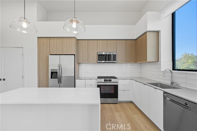 Building Photo - 12078 Guerin St