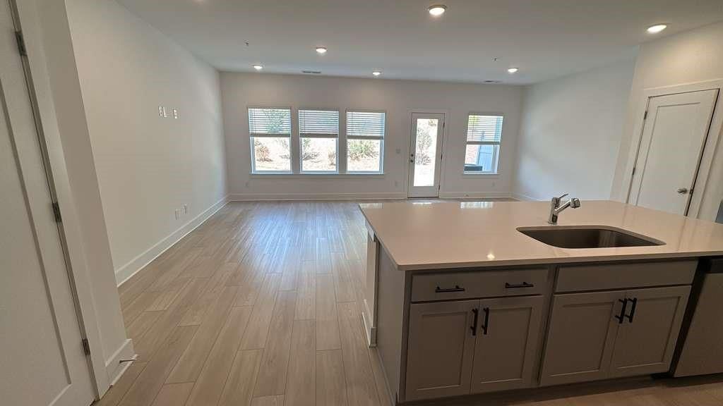 Building Photo - 183 Redbud Rd