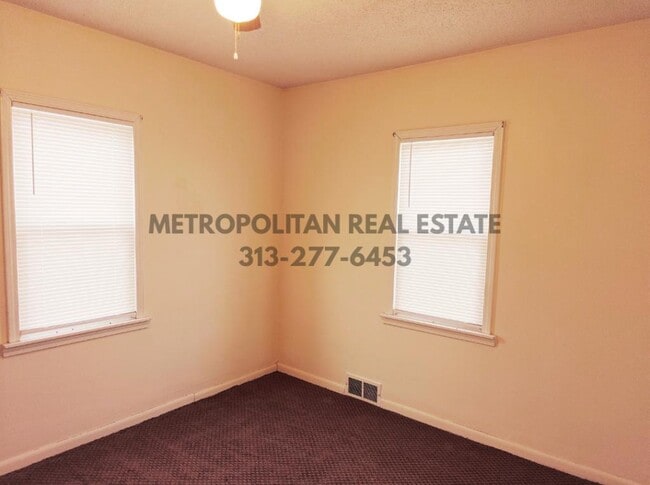 Building Photo - 35130 June Dr