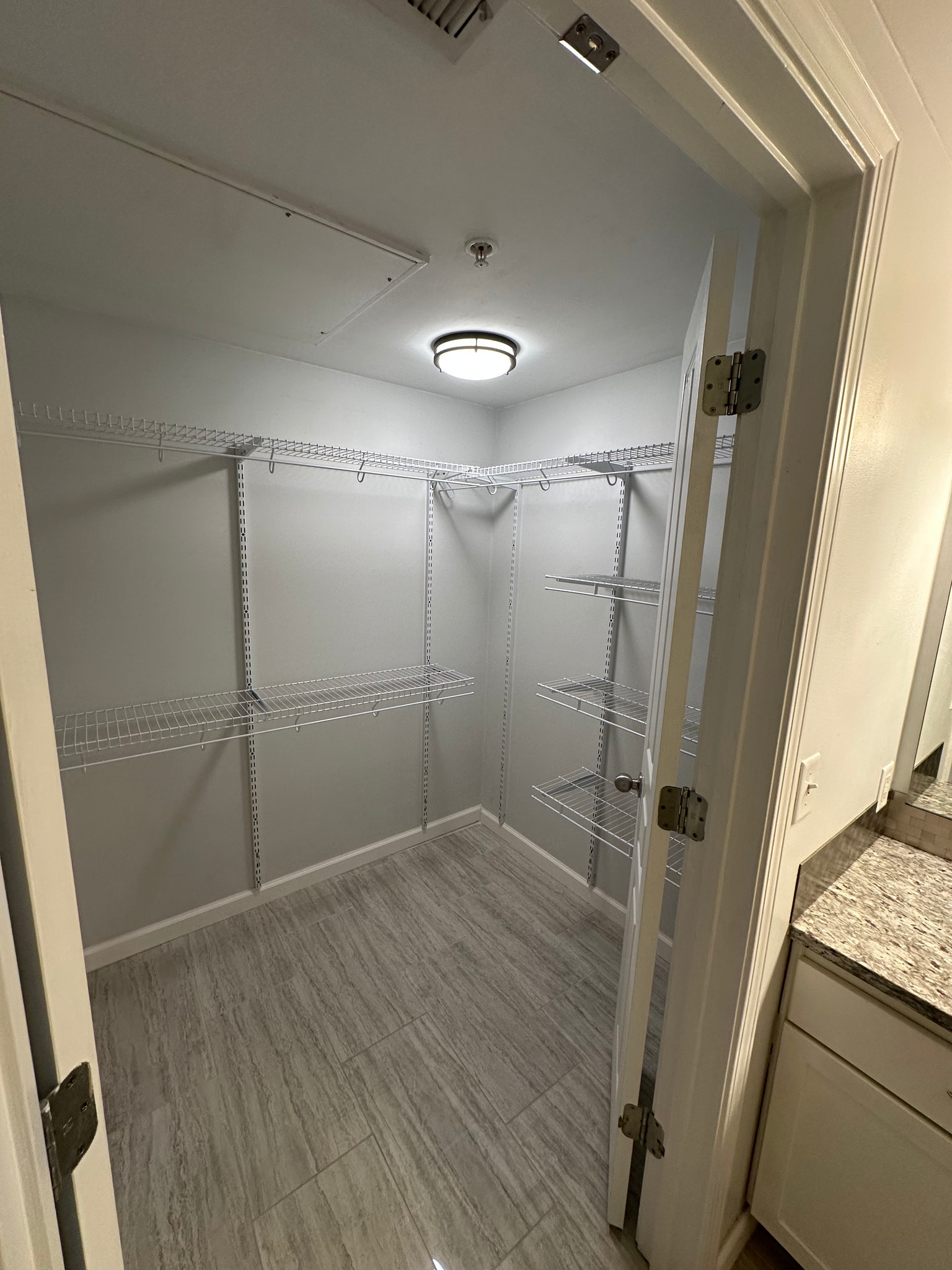 Building Photo - 2020 5th Ave S