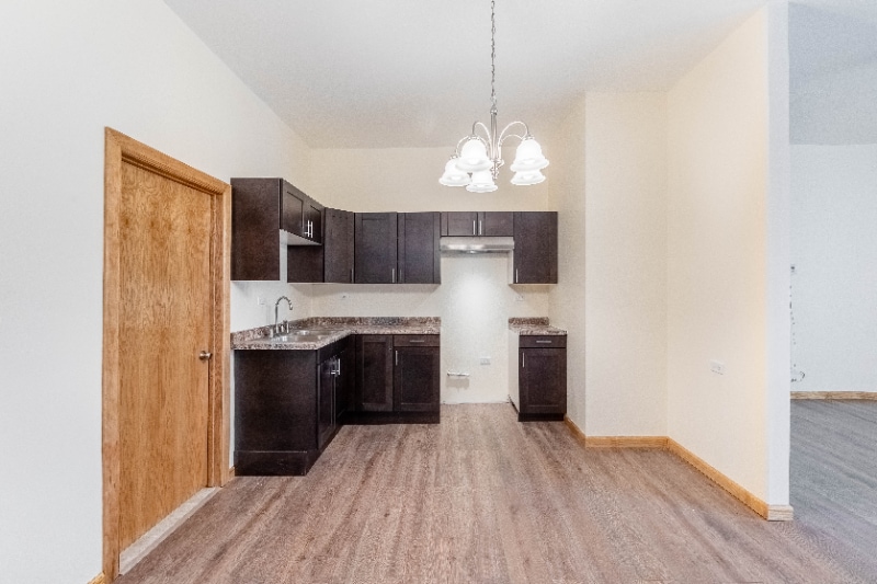 Building Photo - 1836 S Blue Island Ave