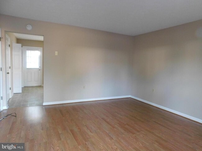 Building Photo - 2924 Packer St