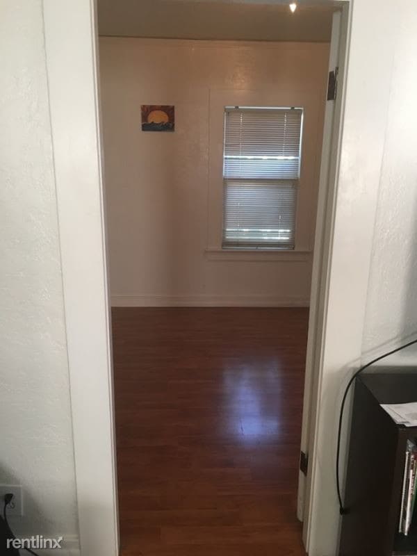 Building Photo - 2 br, 1 bath House - 129 Glenwood Ave