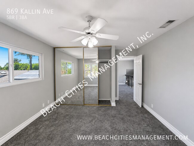 Building Photo - 869 E Kallin Way