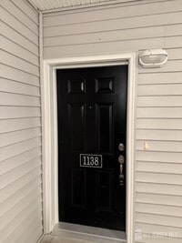 Building Photo - 1138 Vanderbergh Blvd