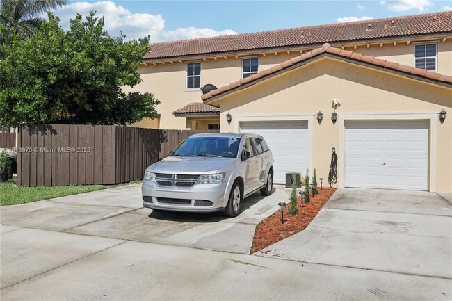 Building Photo - 24313 SW 115 Ct