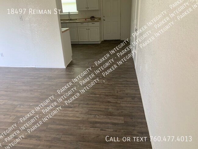 Building Photo - 18497 Reiman St