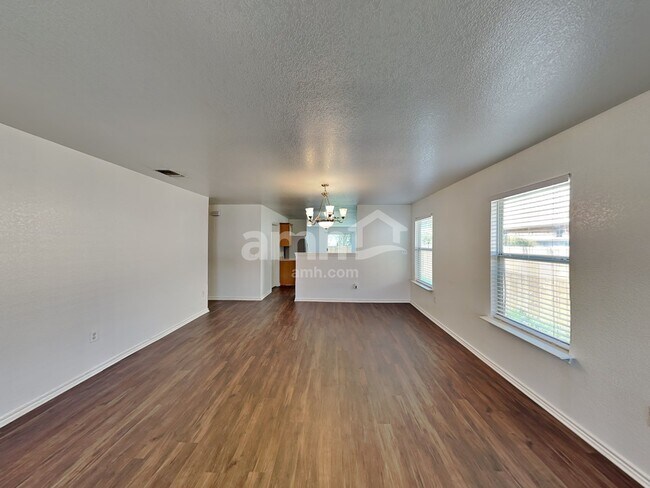 Building Photo - 7827 Copper Hollow