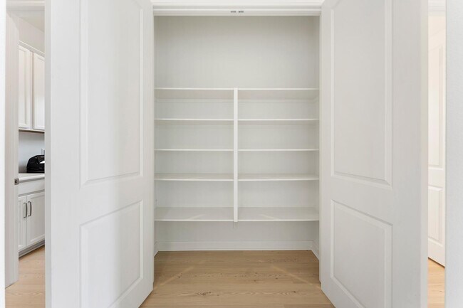 Building Photo - 73774 Mojave Desert Dr