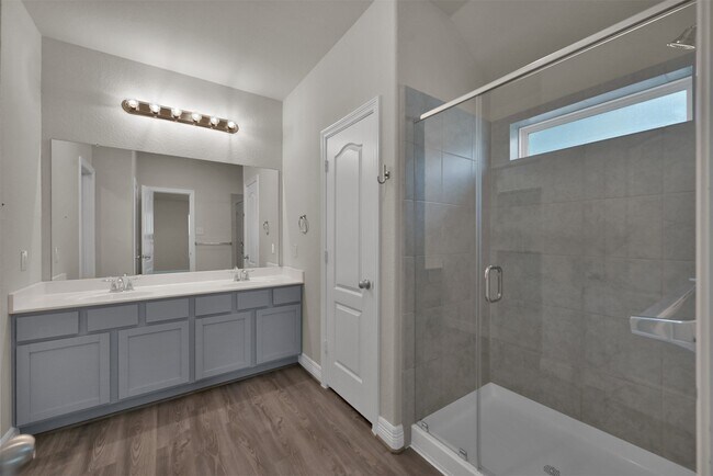 Building Photo - 40510 Berylline Ln.