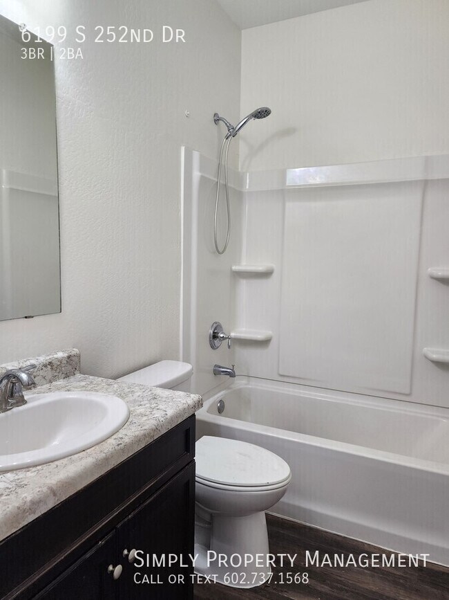 Building Photo - 6199 S 252nd Dr