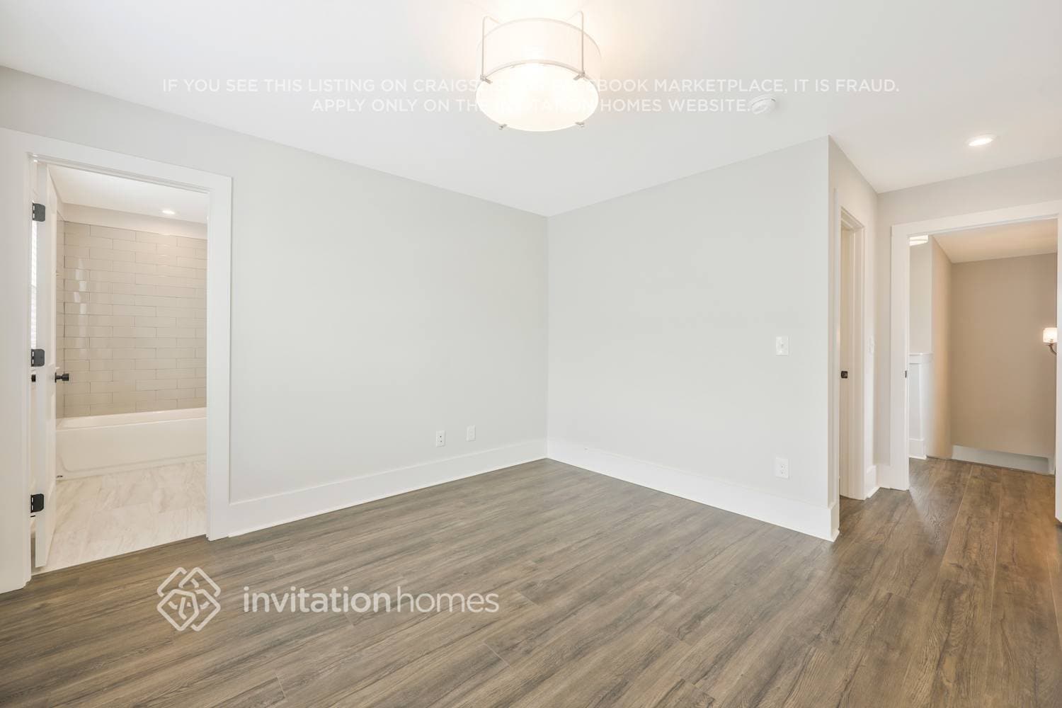 Building Photo - 220 Founders Ln