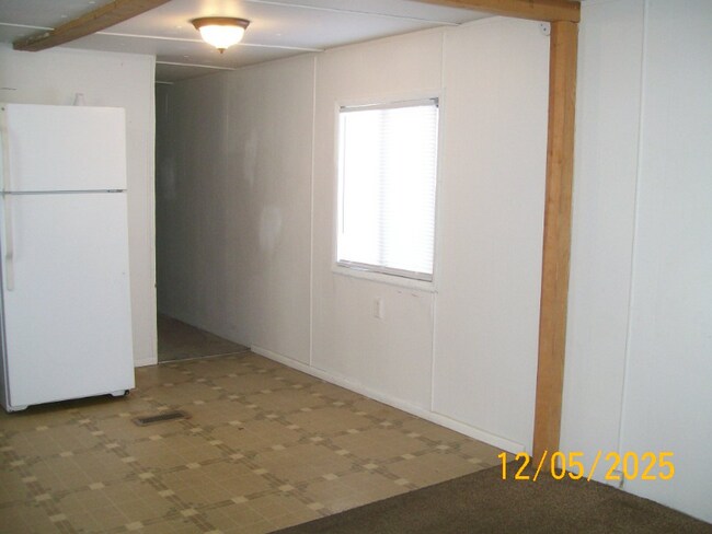 Building Photo - 3098 Springhill Rd