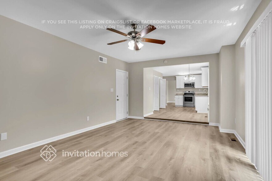 Building Photo - 4530 Doss Cir