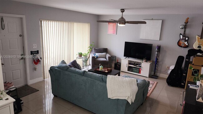 Building Photo - 4540 SW 68th Ct Cir