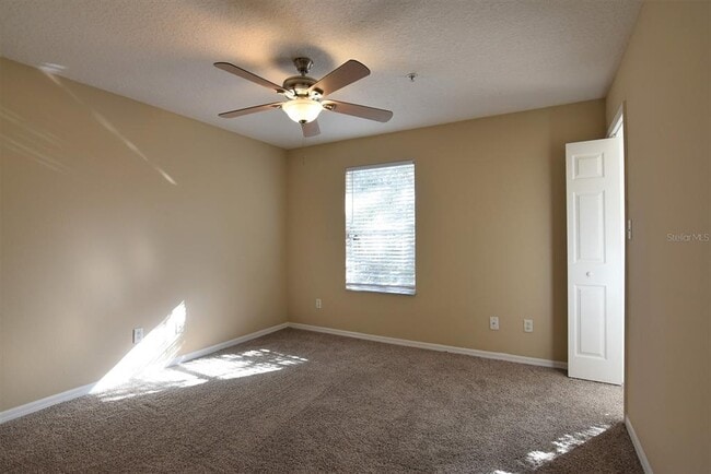 Building Photo - 1066 Dolphin Dr