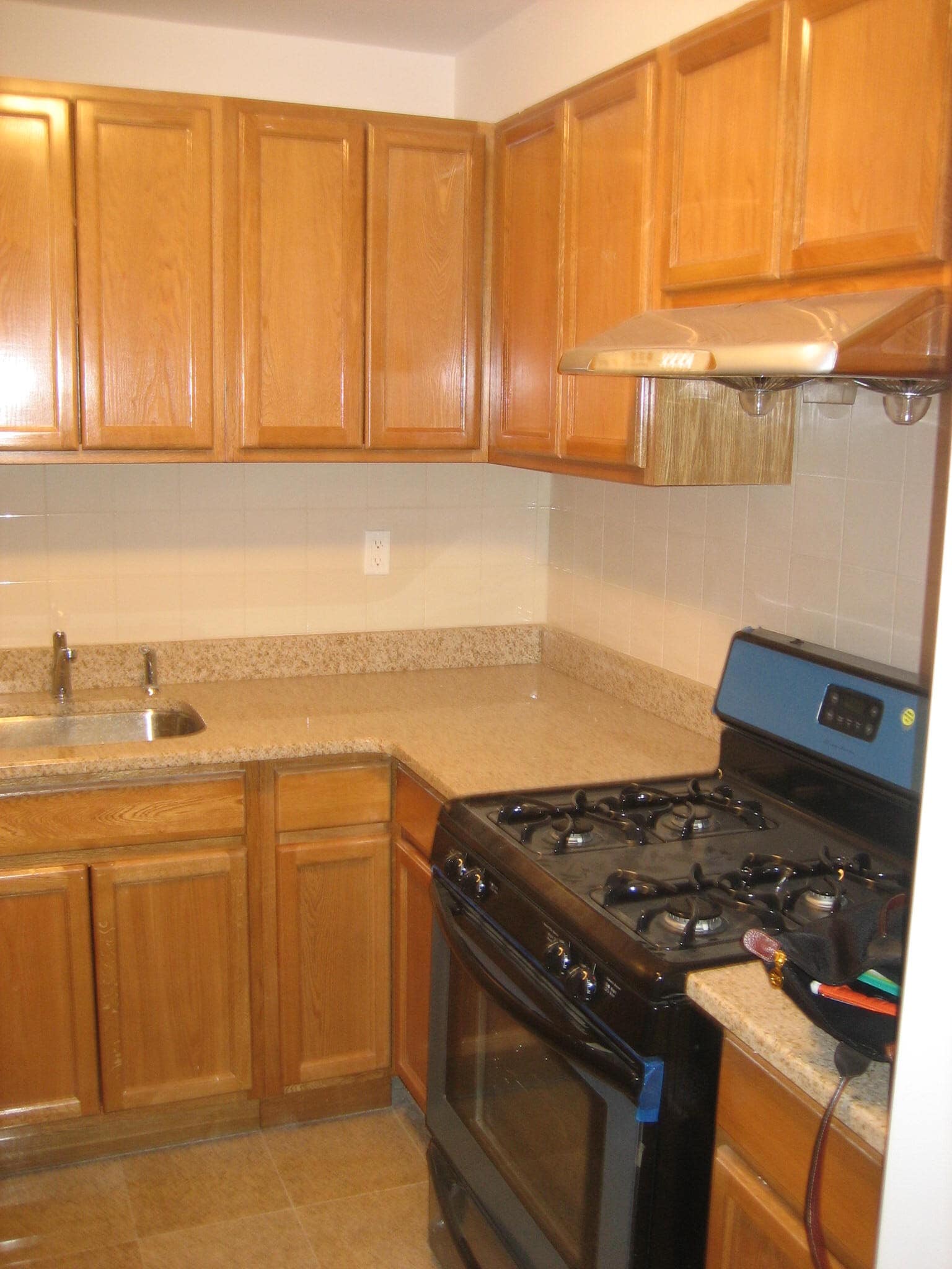 Kitchen - 4138 66th St